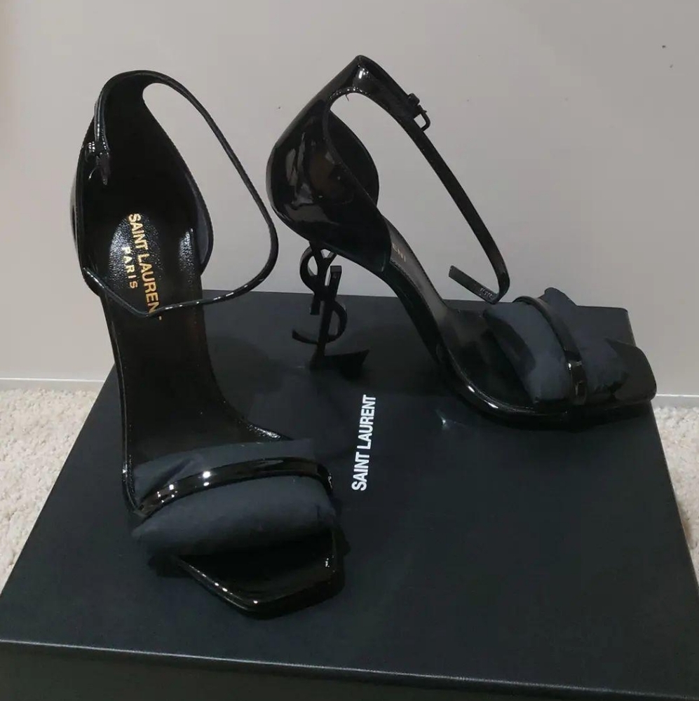 Brand new saint laurent opyum ankle strap sandle